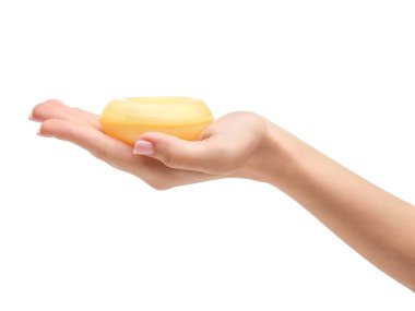 Beyaz zemin üzerine sabunla el