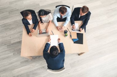 İnsan kaynakları Office görüşme adam komisyon