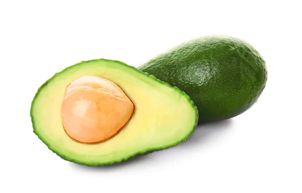 Avocado maturo su sfondo bianco — Foto Stock