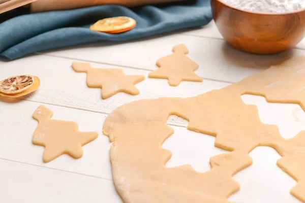 Preparing of tasty Christmas cookies on table — Stock Photo, Image