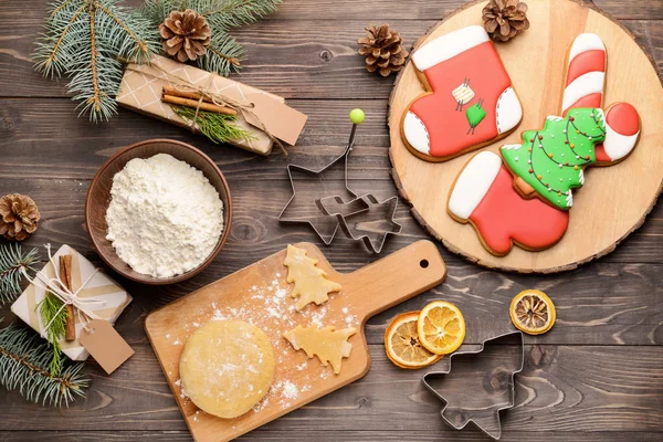 Preparing of tasty Christmas cookies on table — Stock Photo, Image