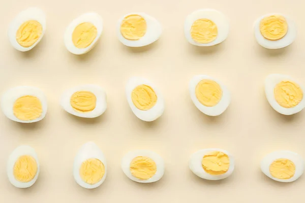 Many boiled eggs on light background — Stock Photo, Image