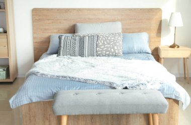 Modern ışık yatak odası iç