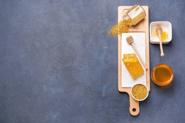 Masada tatlı ballı kompozisyon