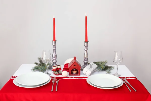 Vacker bords inställning serveras till julbord — Stockfoto