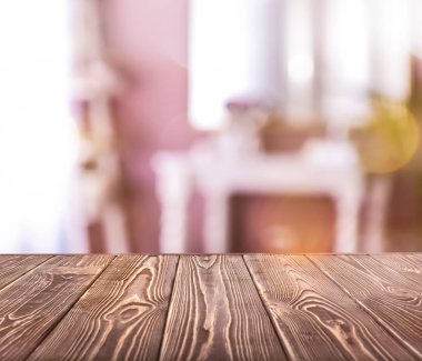 Odanın bulanık iç karşı ahşap yüzey