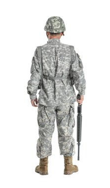 Beyaz arka planda olgun erkek asker, arka görünüm