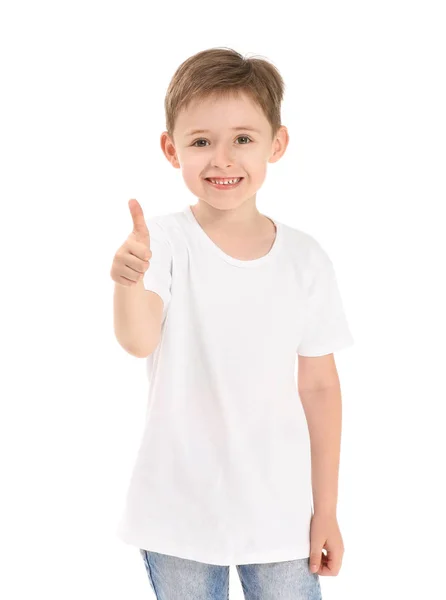 Pequeño niño con elegante camiseta que muestra el pulgar hacia arriba sobre fondo blanco —  Fotos de Stock