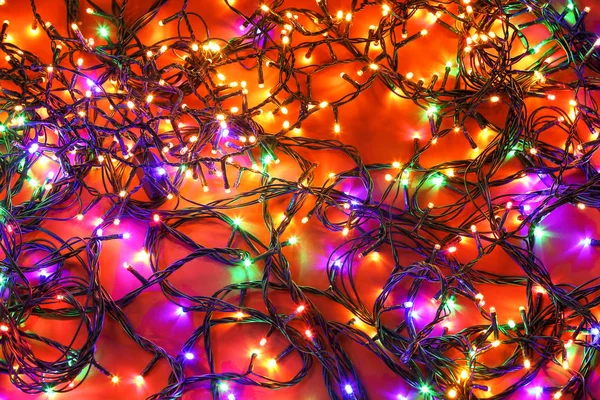 Renkli arka planda güzel Noel ışıkları