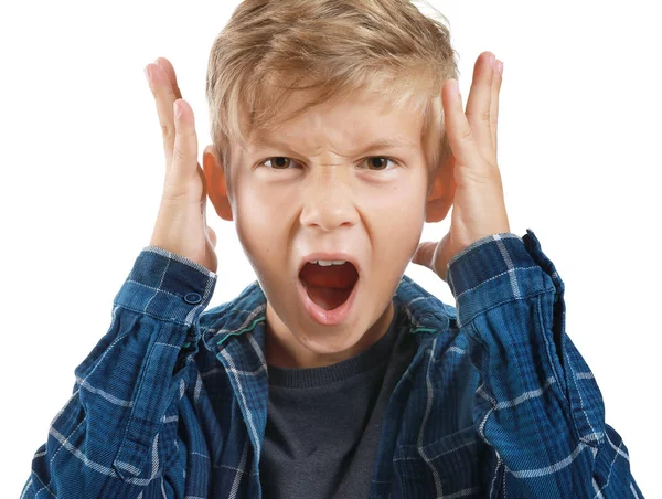 Retrato de niño enojado sobre fondo blanco — Foto de Stock