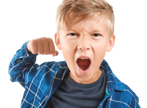 Retrato de niño enojado sobre fondo blanco — Foto de Stock