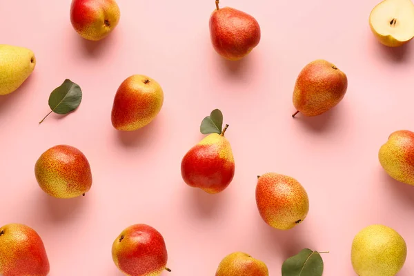 Sweet ripe pears on color background — Stock Photo, Image