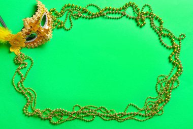 Çerçeve renkli arka plan üzerinde festival dekor yapılmış