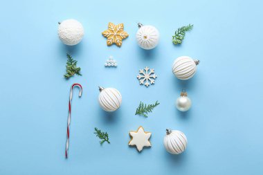 Renk arkaplanındaki güzel Noel kompozisyonu