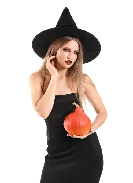 Gyönyörű nő öltözött boszorkány Halloween fehér háttér — Stock Fotó