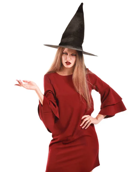 Belle femme habillée en sorcière pour Halloween sur fond blanc — Photo