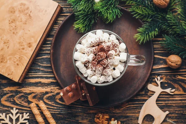 Cup of hot chocolate with marshmallows on wooden background — Stock Photo, Image