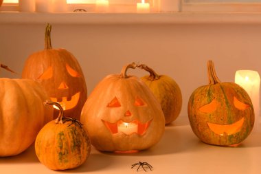 Masada yaratıcı Cadılar Bayramı balkabakları