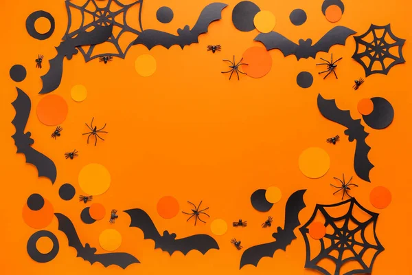 Wenskaart voor Halloween viering op kleur achtergrond — Stockfoto