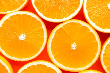 Arkaplan olarak olgun portakal dilimleri