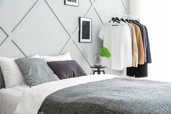 Interiör i vackert modernt sovrum — Stockfoto