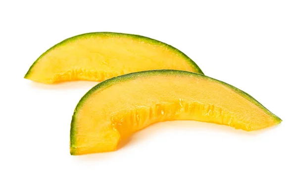 Süß geschnittene Melone auf weißem Hintergrund — Stockfoto