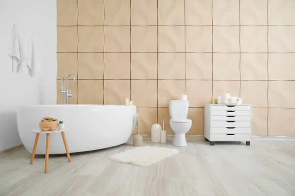 Interior kamar mandi modern yang bersih — Stok Foto
