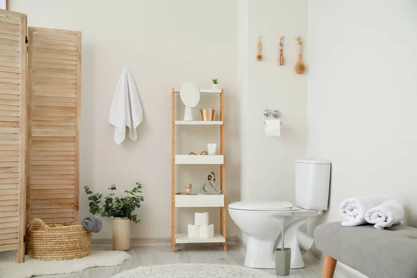 Interior da moderna casa de banho confortável — Fotografia de Stock