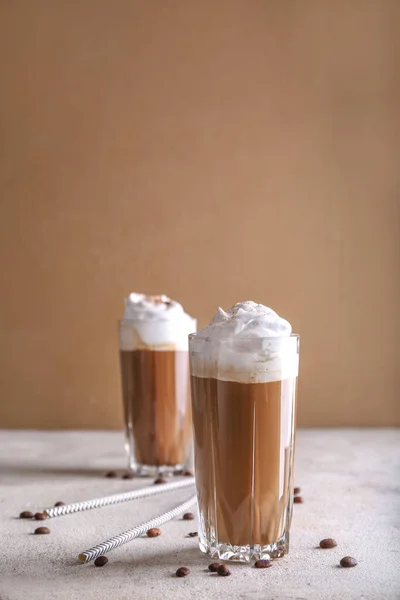 Glasses of tasty frappe coffee on table — Stock Photo, Image