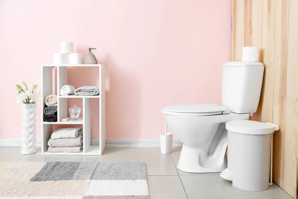 Interior de baño moderno y limpio —  Fotos de Stock