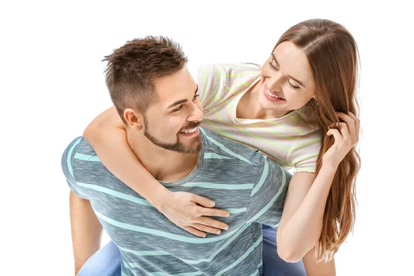 Retrato de feliz jovem casal no fundo branco — Fotografia de Stock