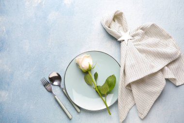 Renk arkaplan üzerinde güzel tablo ayarı