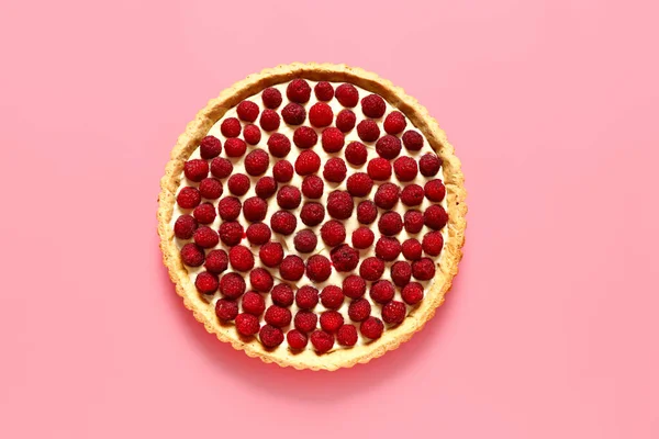 Tasty raspberry pie on color background — Stock Photo, Image