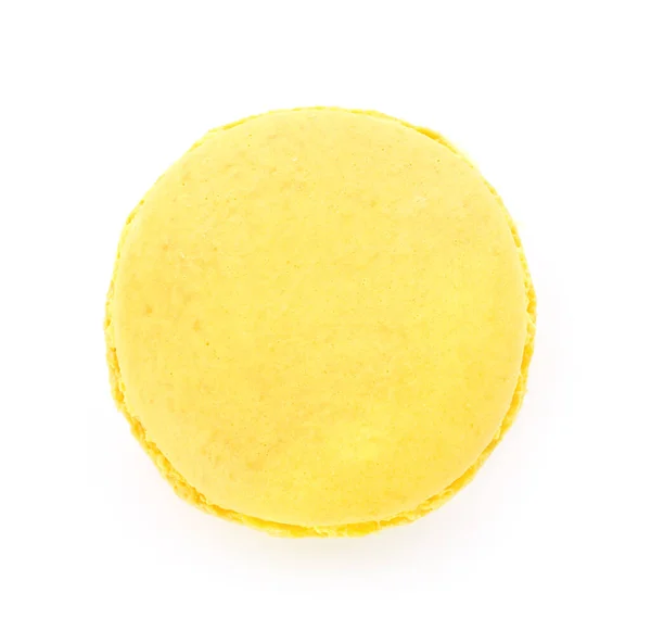 Macaron saboroso no fundo branco — Fotografia de Stock