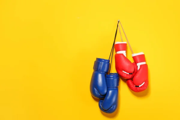 Boxing gloves on color background — Stock Photo, Image