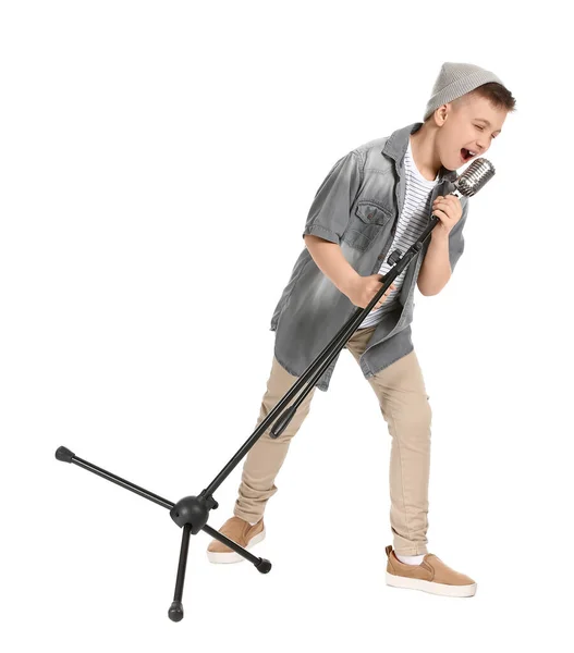 Netter Kleiner Junge Singt Vor Weißem Hintergrund — Stockfoto