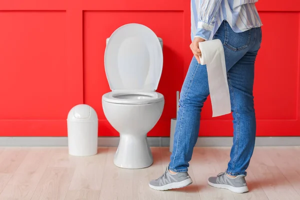 Young Woman Hemorrhoids Visiting Restroom — Stock Photo, Image