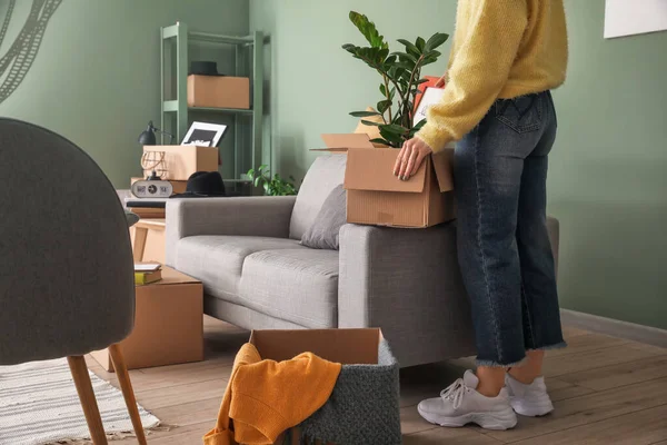 Woman Belongings Cardboard Boxes Moving Day — Stock Photo, Image