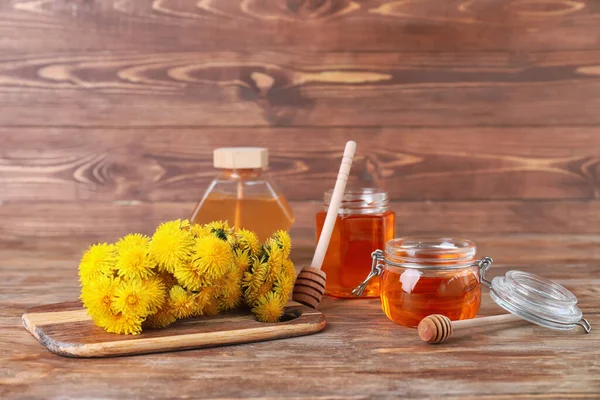Composition Sweet Dandelion Honey Wooden Background — Stock Photo, Image