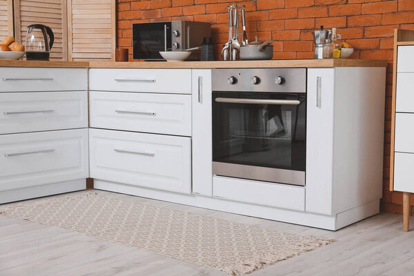 Стильный интерьер современной кухни