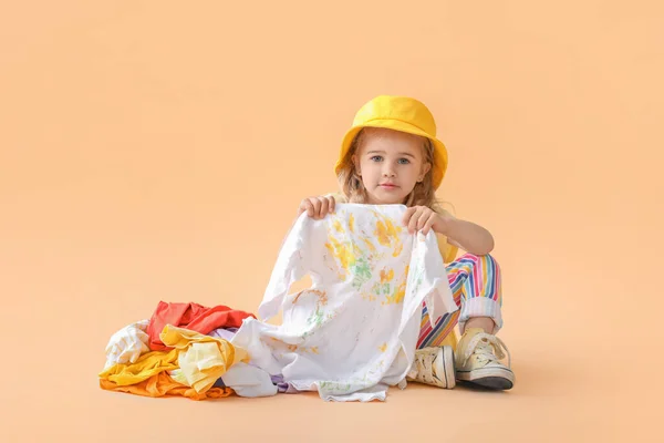 Cute Little Girl Dirty Laundry Color Background — Stock Photo, Image