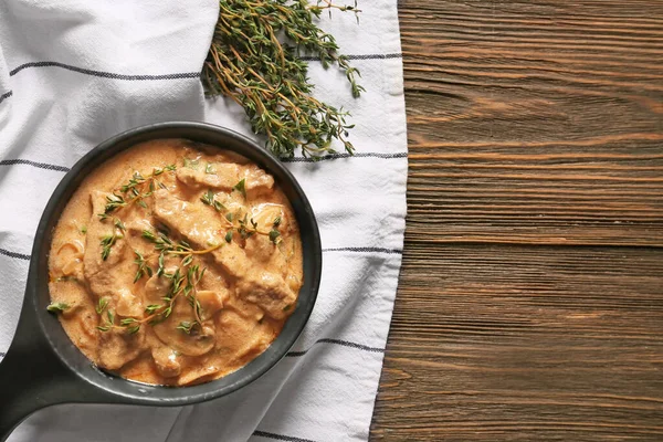 Tasty Beef Stroganoff Table — Stock Photo, Image