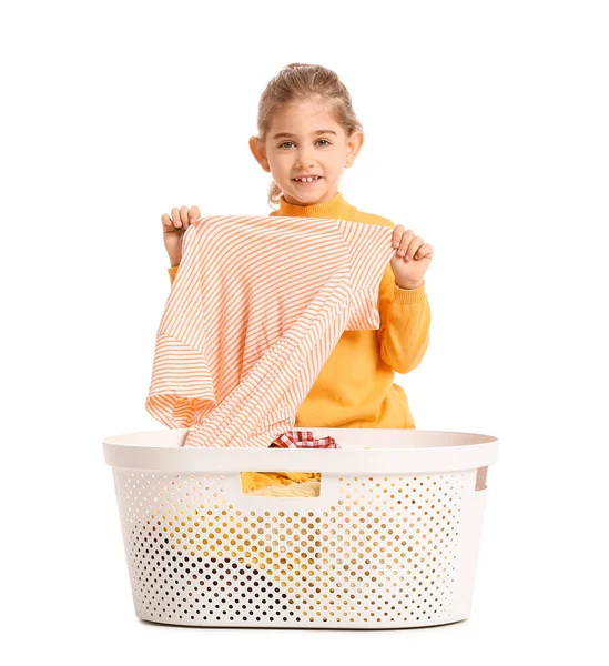 Klein Meisje Met Wasgoed Witte Achtergrond — Stockfoto