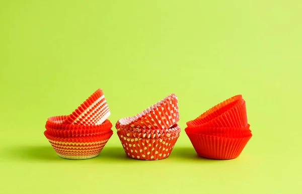 Muffin Baking Cups Color Background — Stock Photo, Image