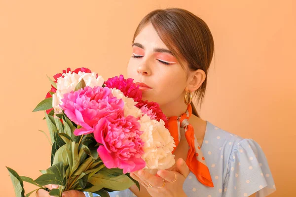 Young Woman Beautiful Peony Flowers Color Background — Stock Photo, Image