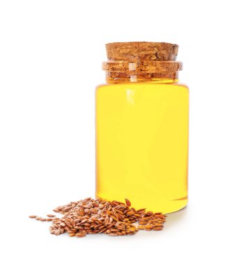 Beyaz arka planda bir şişe keten yağı