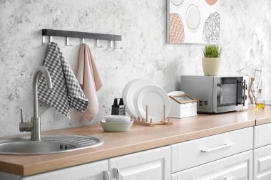 Modern stil mutfağın içi.