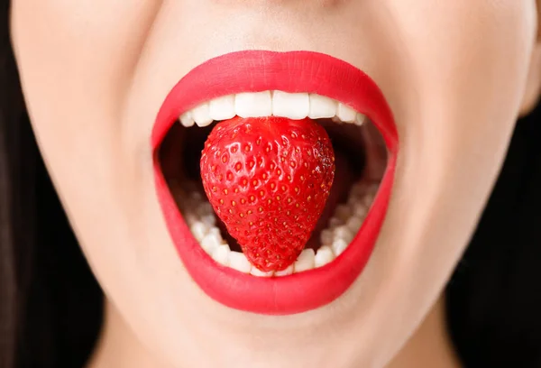 Sexy Young Woman Strawberry Mouth Closeup — Stock Photo, Image