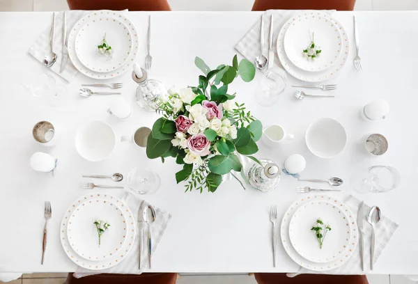 Beautiful Table Setting Dining Room — Stock Photo, Image