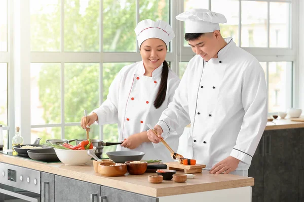 Asian Chefs Cooking Together Kitchen — Stock Photo, Image